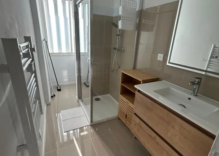 T2 Cosy Centre شقة أجاكسيو